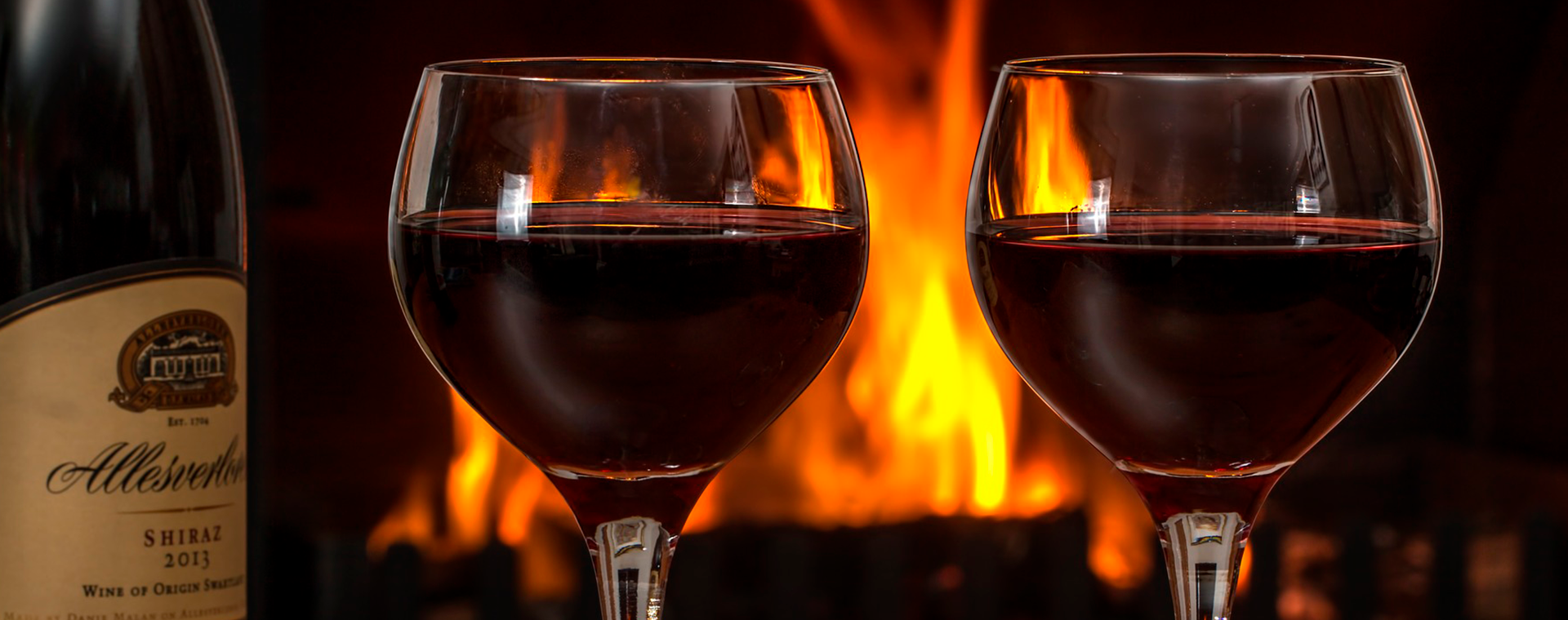  duas taças de vinho